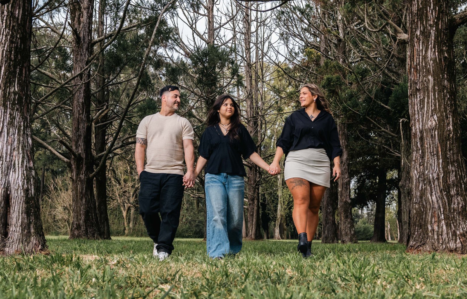 Clara y Marcos · Book de novios · Parque Villarino, Zavalla · fotografía 5