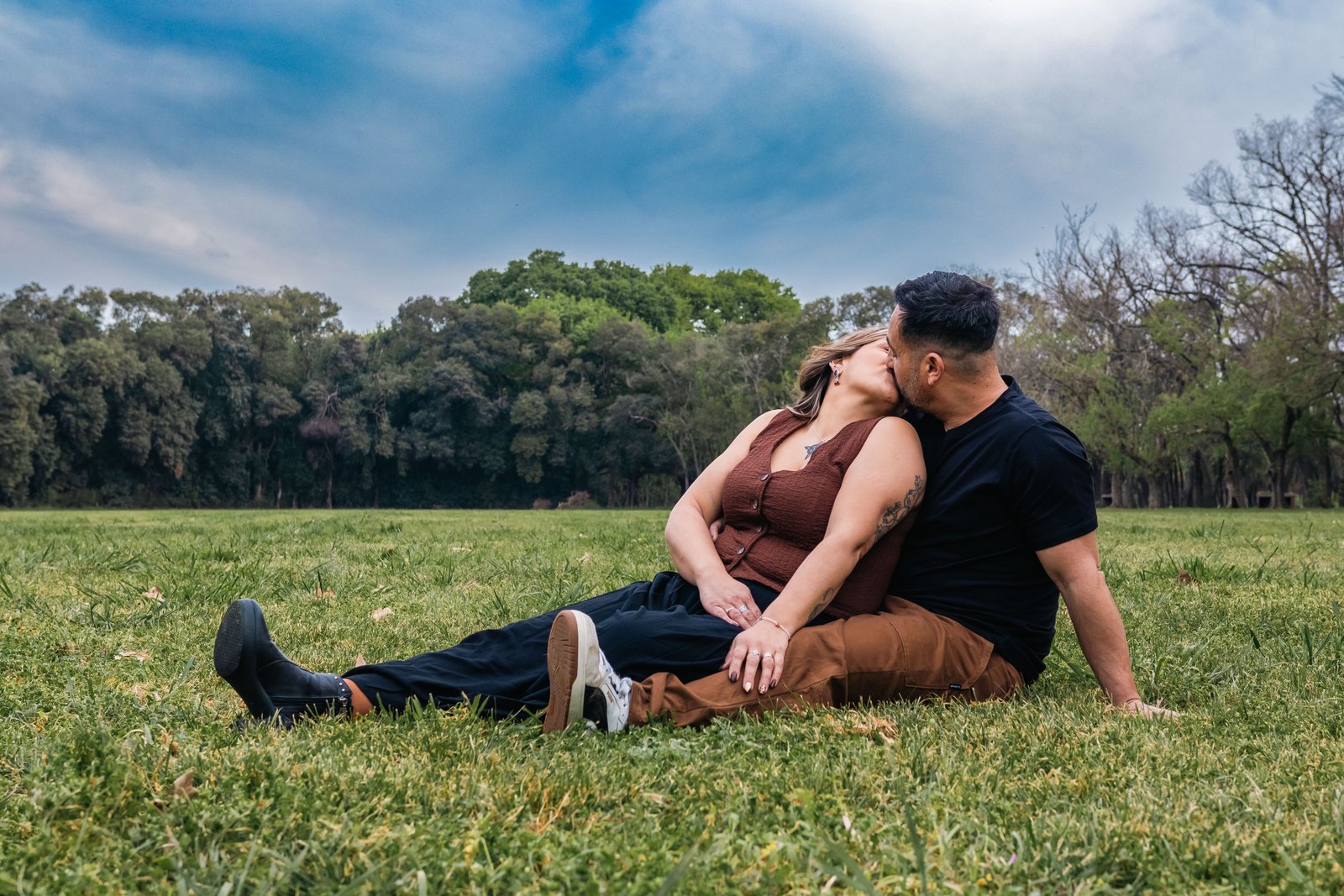 Clara y Marcos · Book de novios · Parque Villarino, Zavalla · fotografía 8
