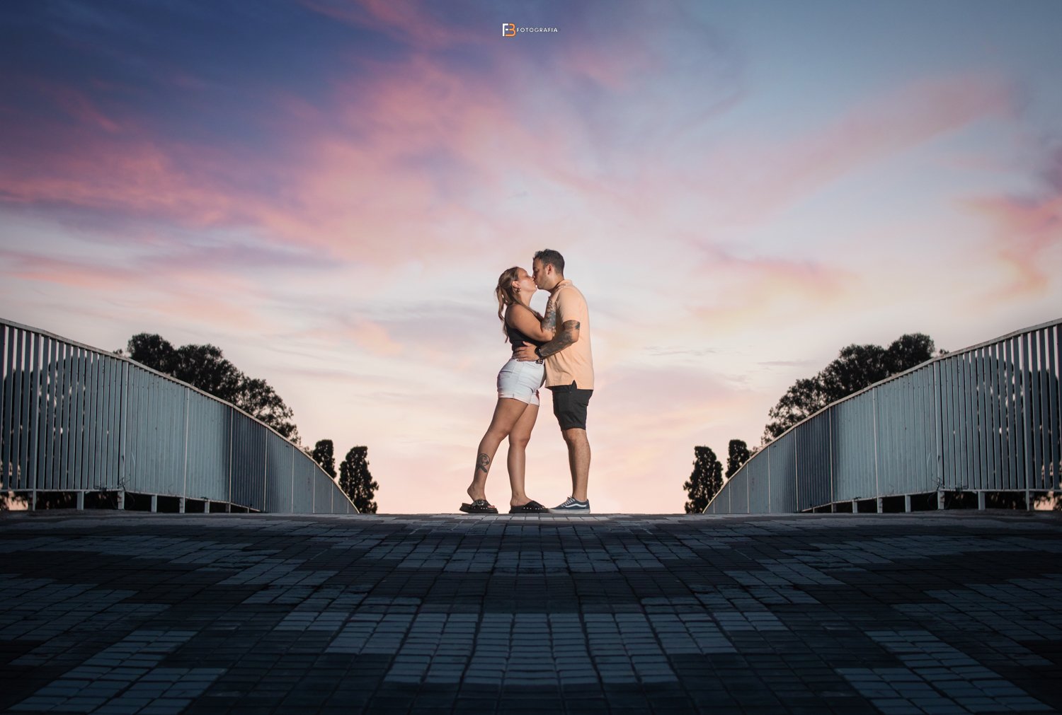 Ludmila y Leandro en su book de novios en Acuario, Rosario
