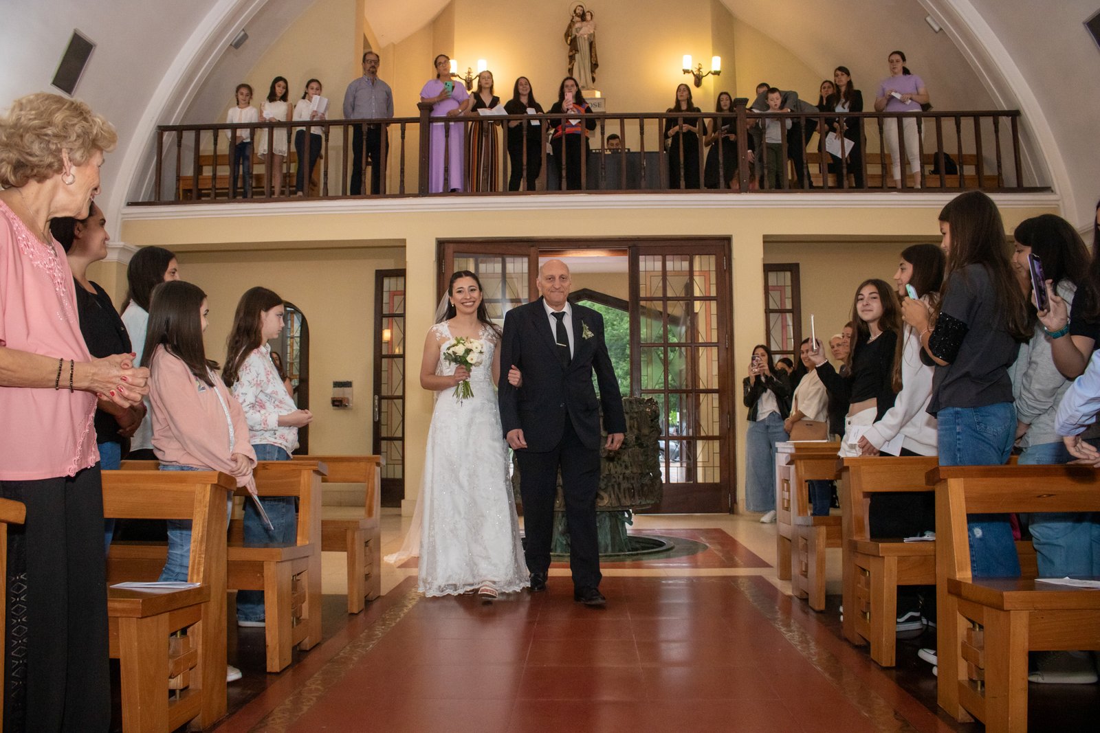 Clara y Javier · Iglesia Cristo Rey · Fotografía 3