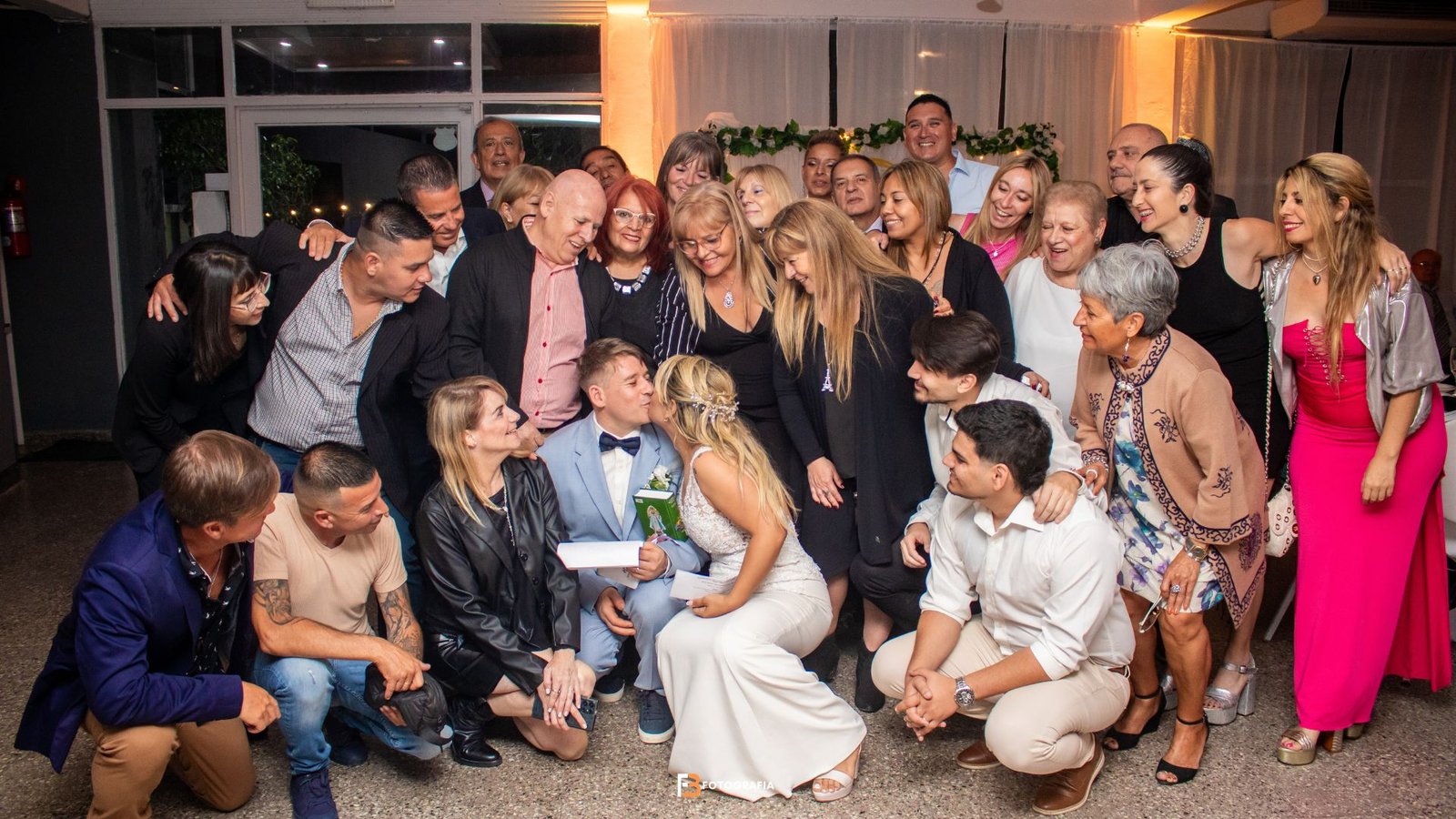 Fiesta de boda · fotografía 6 · FB Fotografía