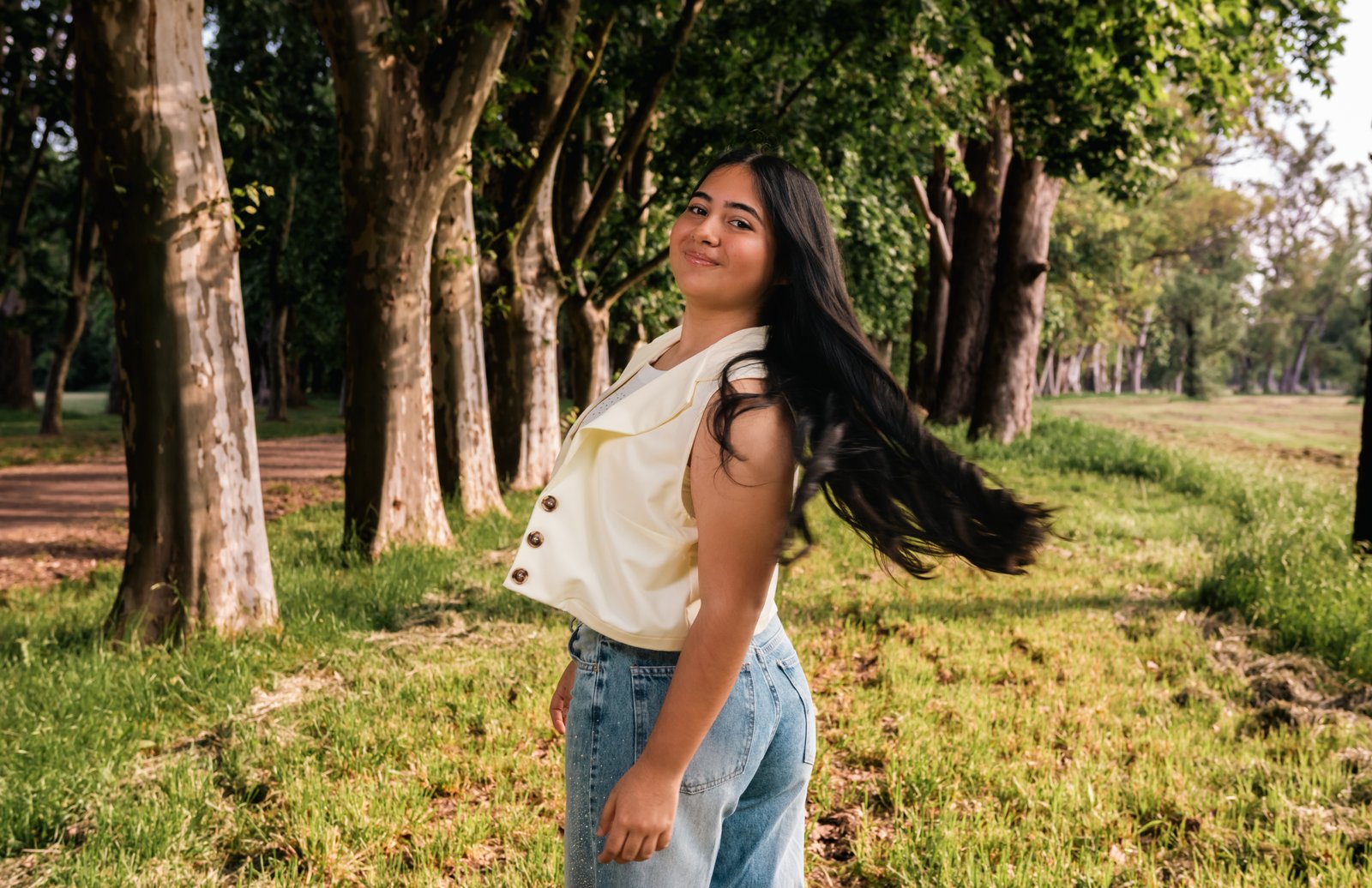 Estefanía en su book de 15 en Parque Villarino, Zavalla